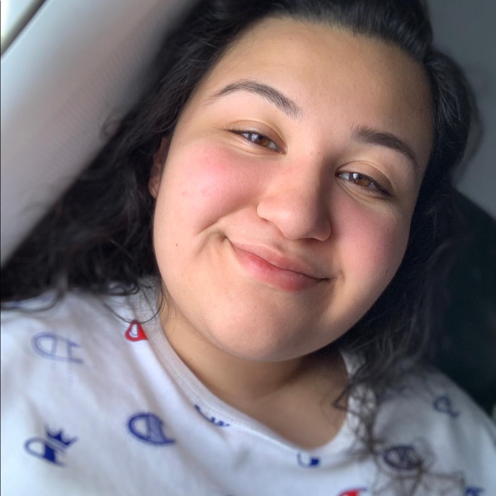 Meet your Posher, Daphne